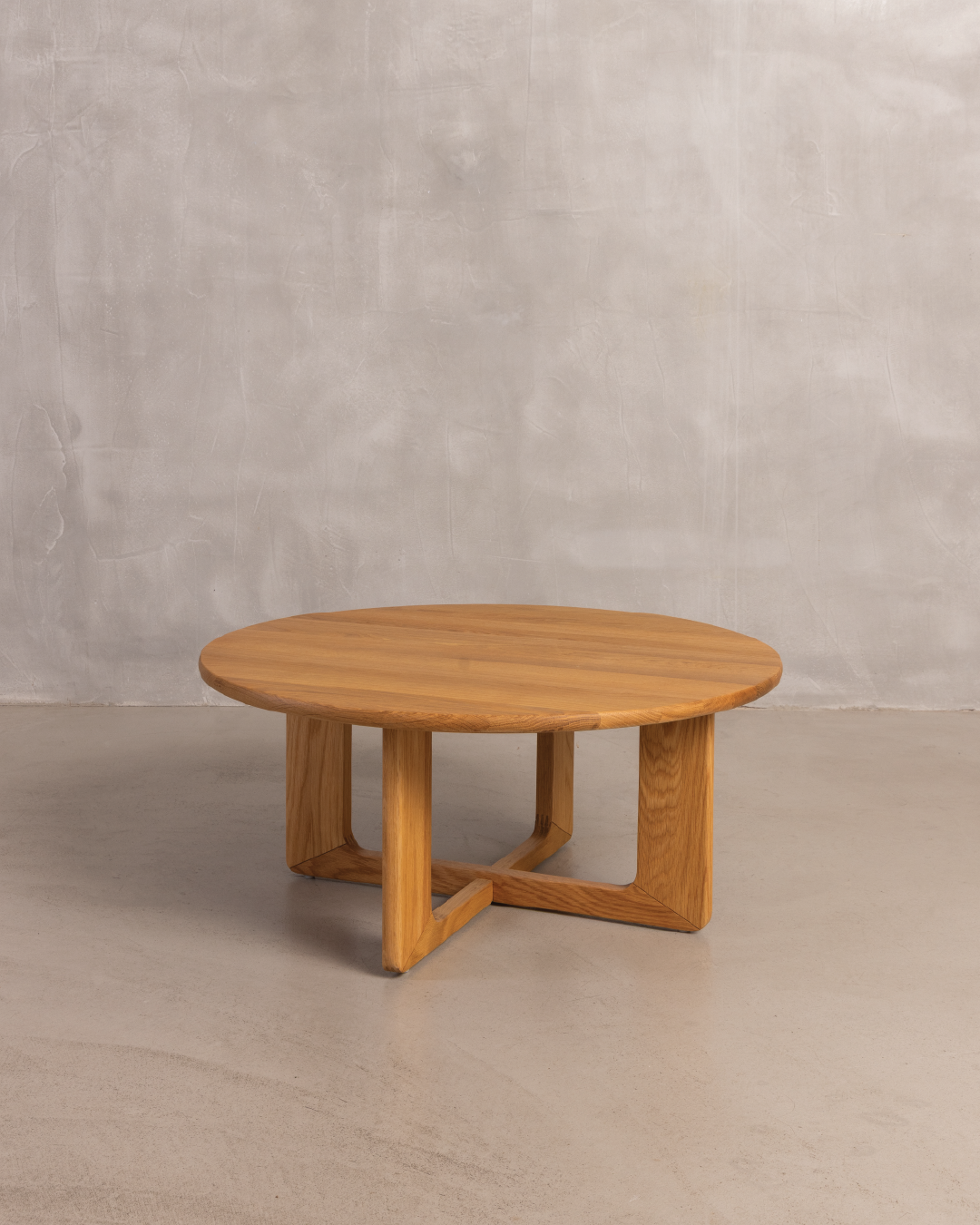 Arke Round Coffee Table - Oak