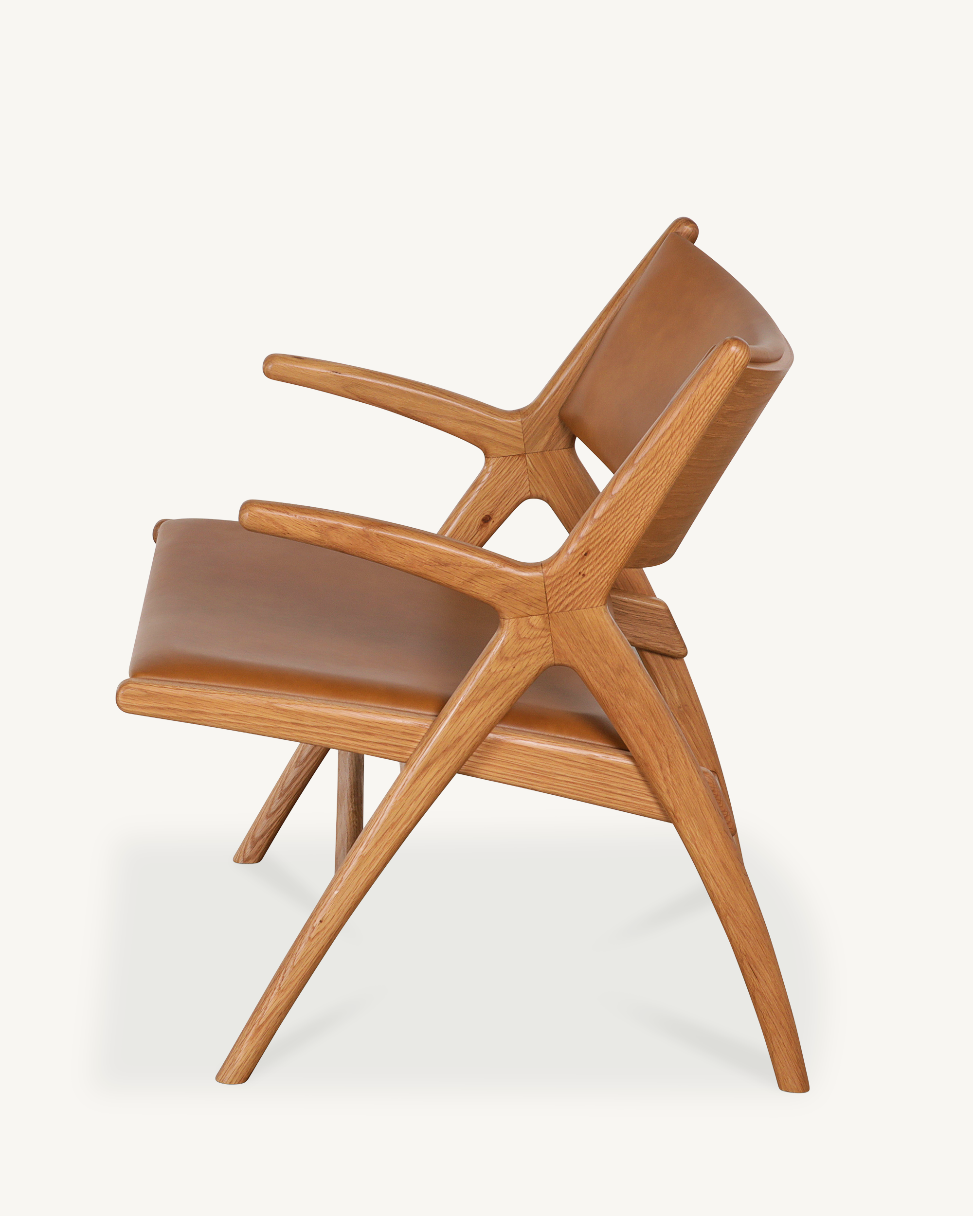 Arna 03 Lounge Chair