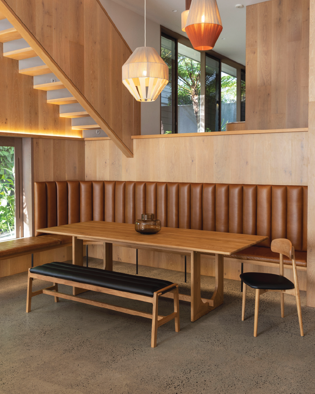 Arna Bench Oak Oiled - Black Leather