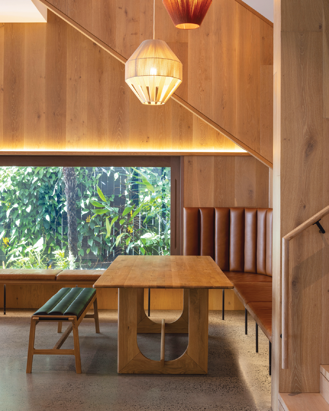 Arna Bench Oak Oiled - Black Leather