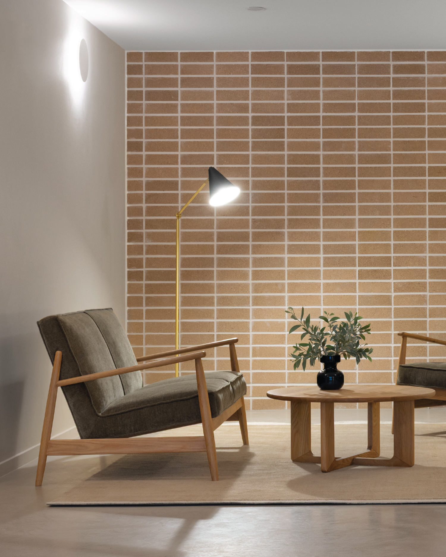 Arna Lounge 2 Seat Sofa