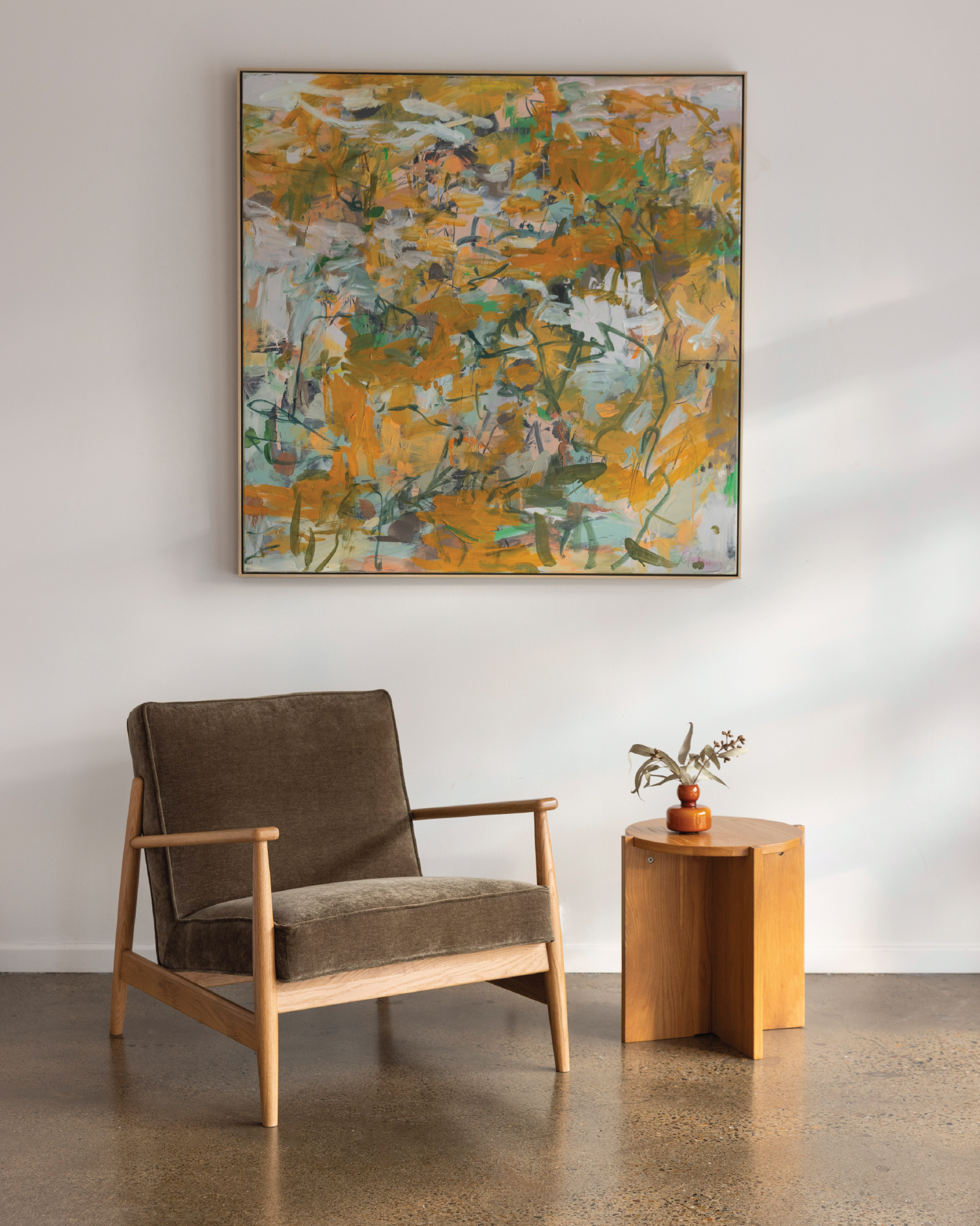 Arna Lounge Chair Olive