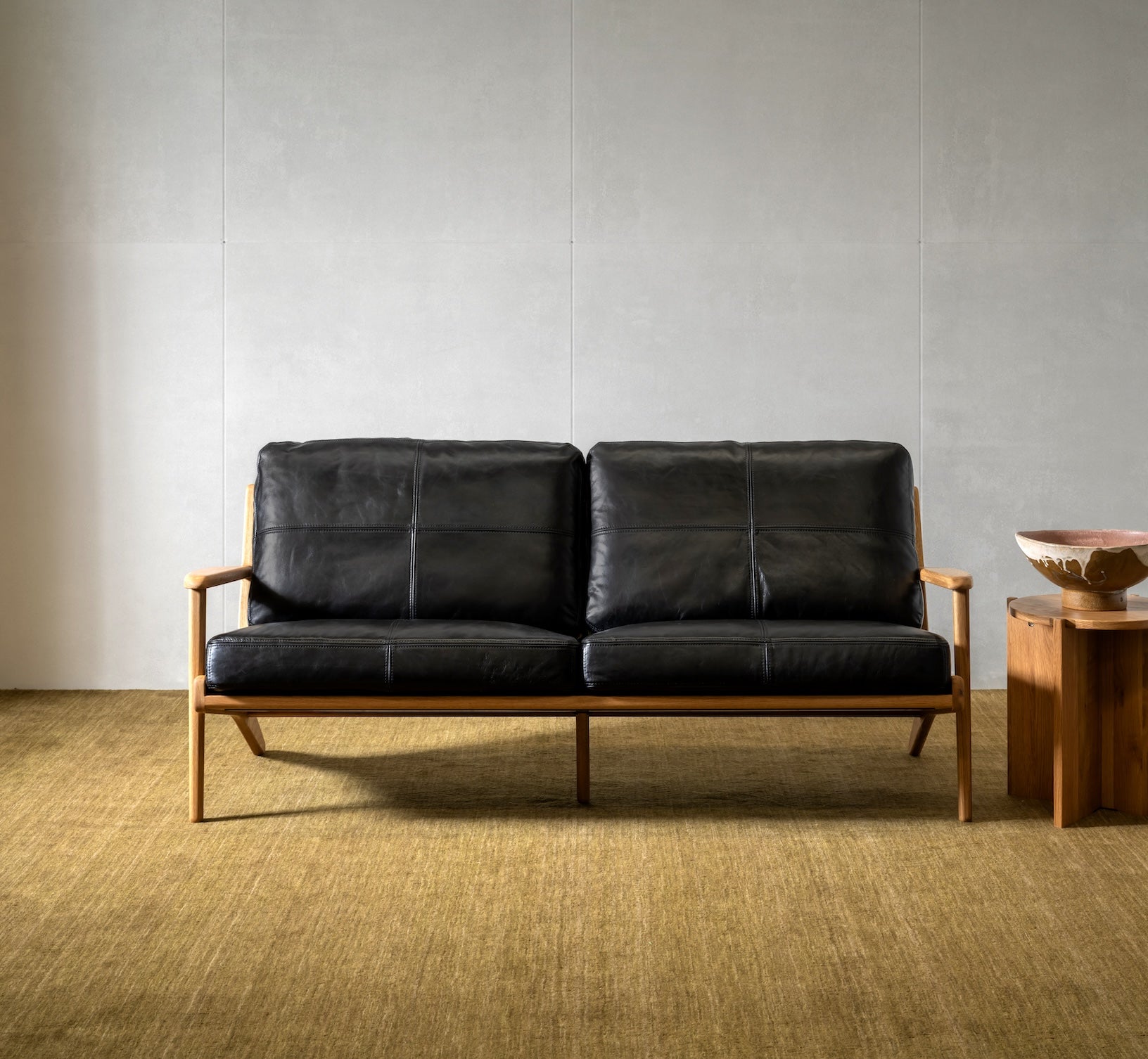 Map 3 Seat Sofa Walnut Frame Black Leather