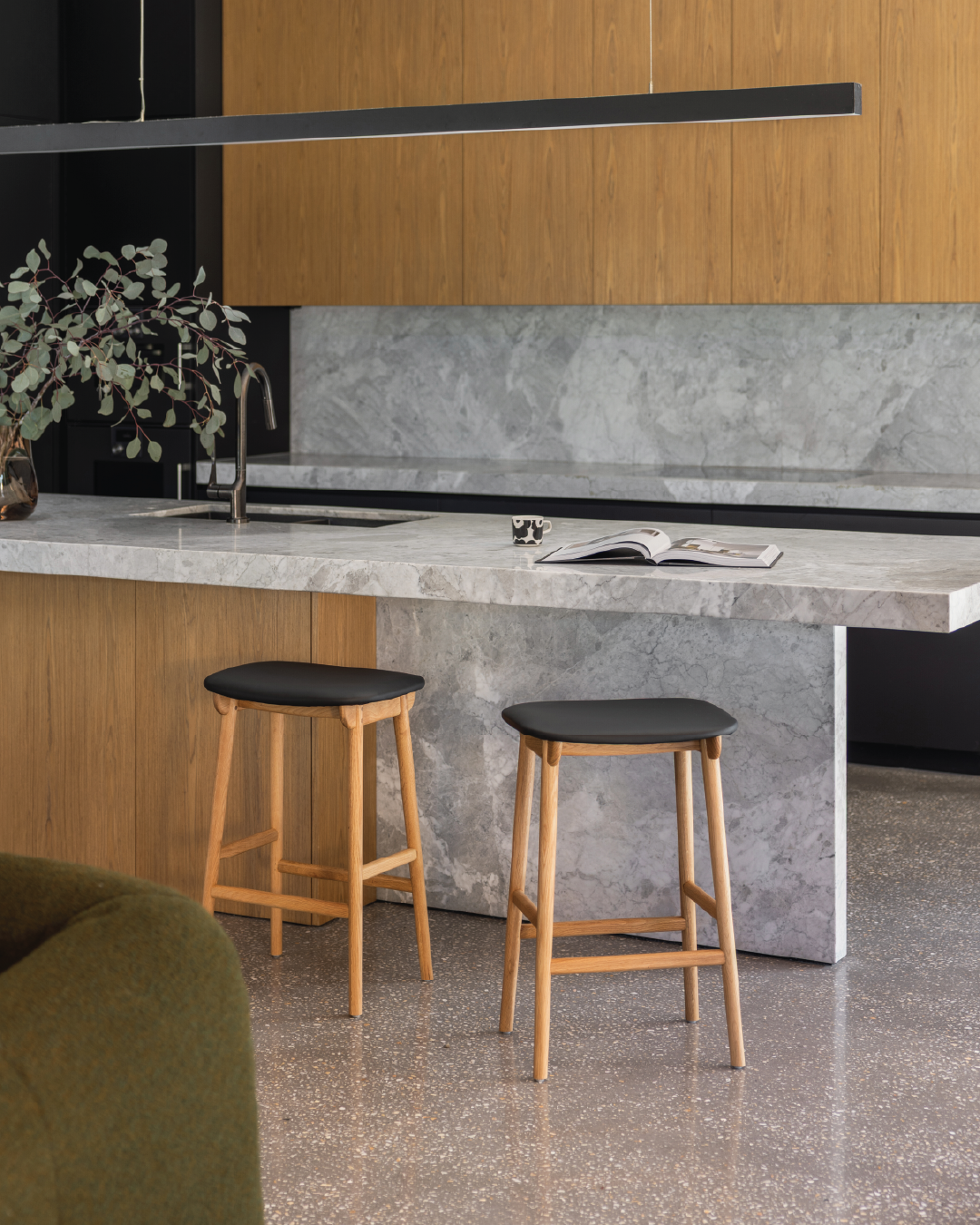 FIKA Counter Stool - Leather