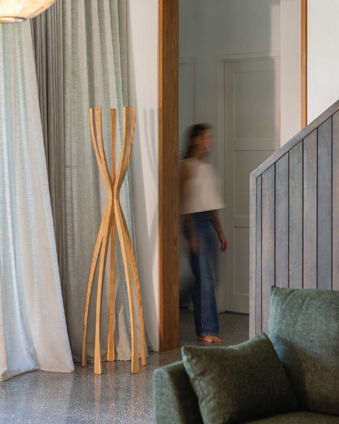 Hamar Coat Stand