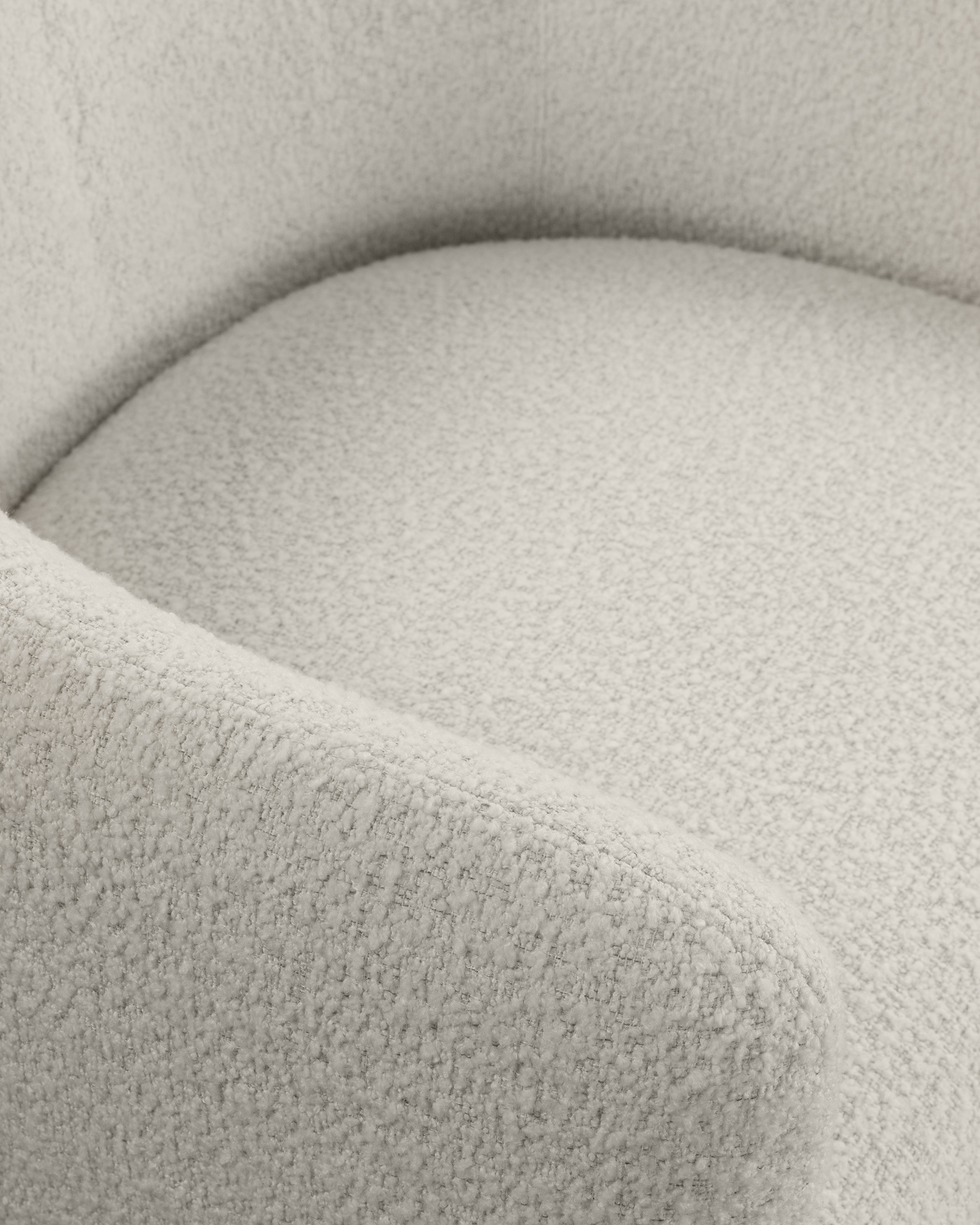 Snug Lounge Chair