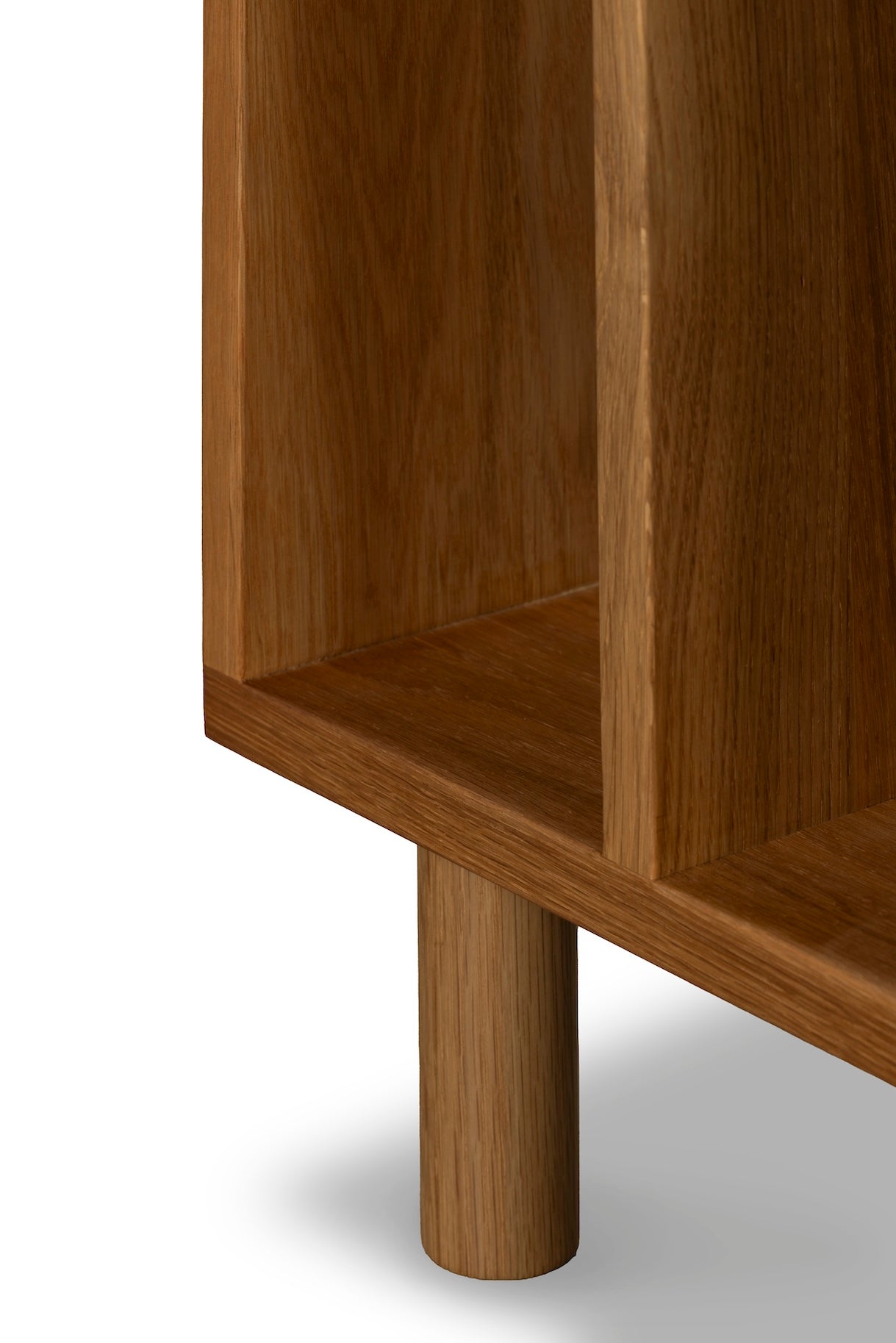 Metsa Oak Audio Console