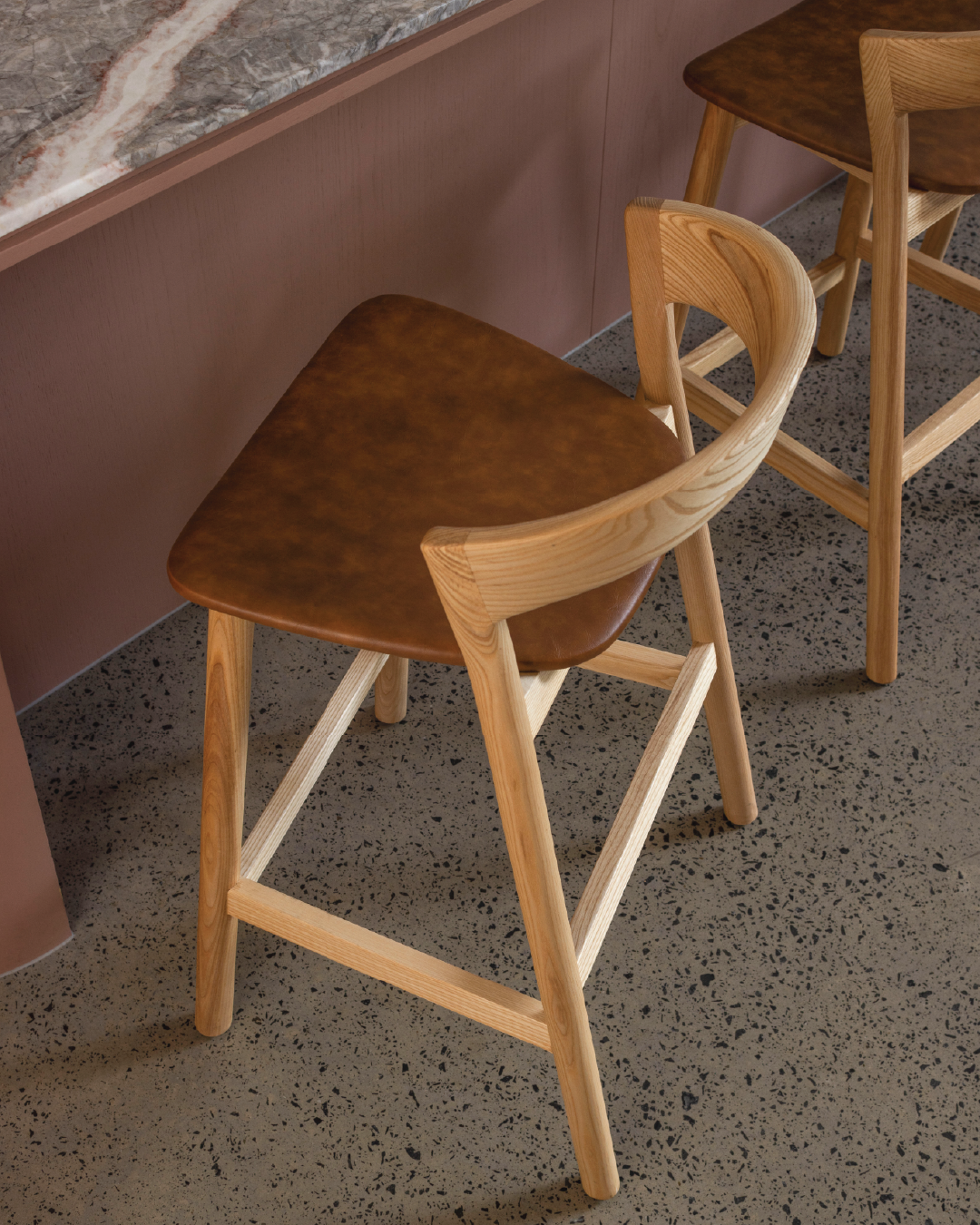 Vara 01 Counter Stool - Tan