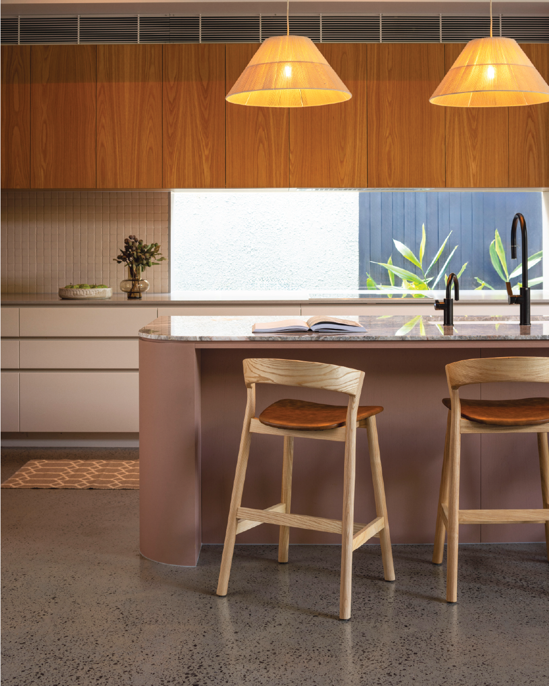 Vara 01 Counter Stool - Tan