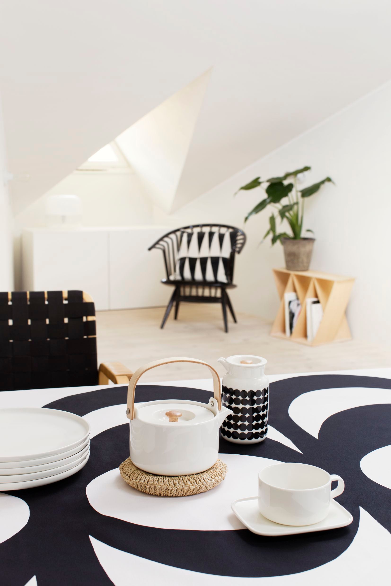 Marimekko Oiva Teapot