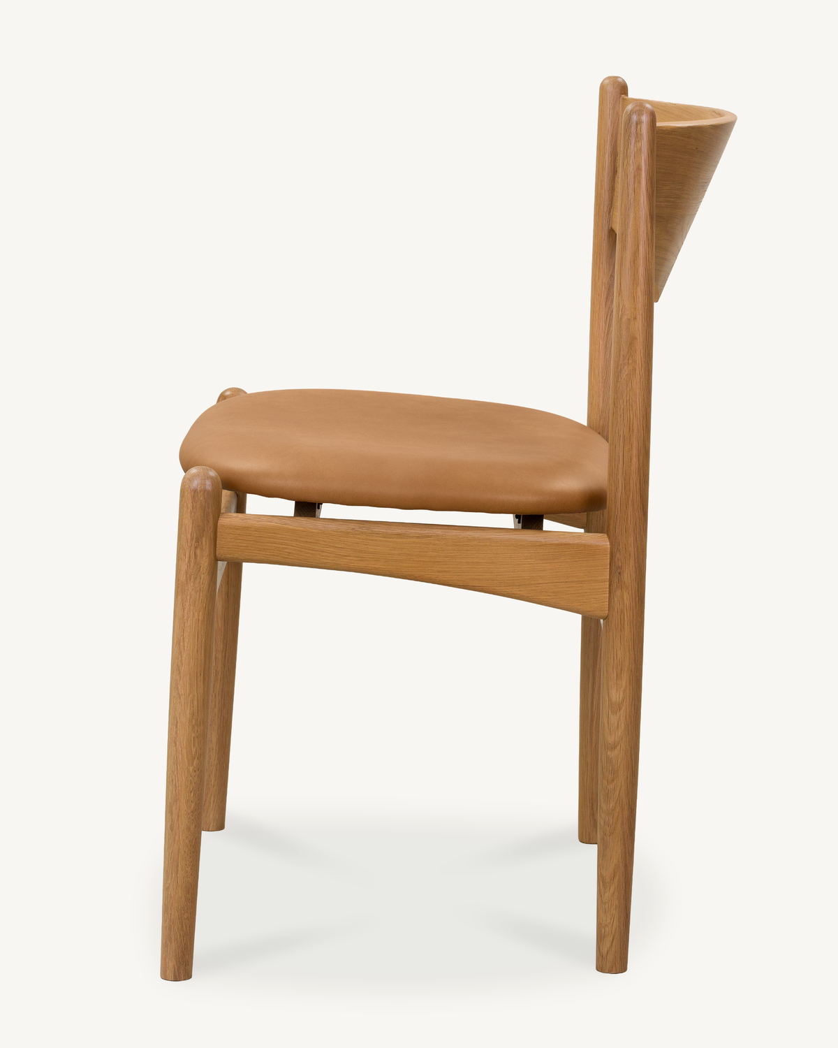 Arna 05 Dining Chair