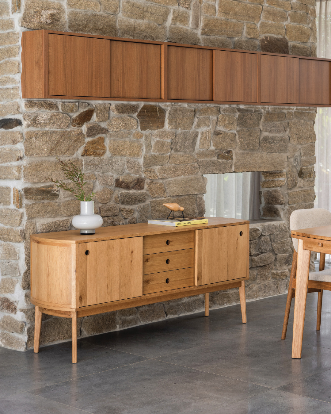 Arna Curve Sideboard