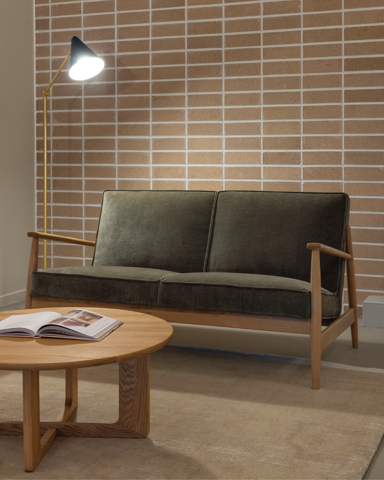 Arna Lounge 2 Seat Sofa