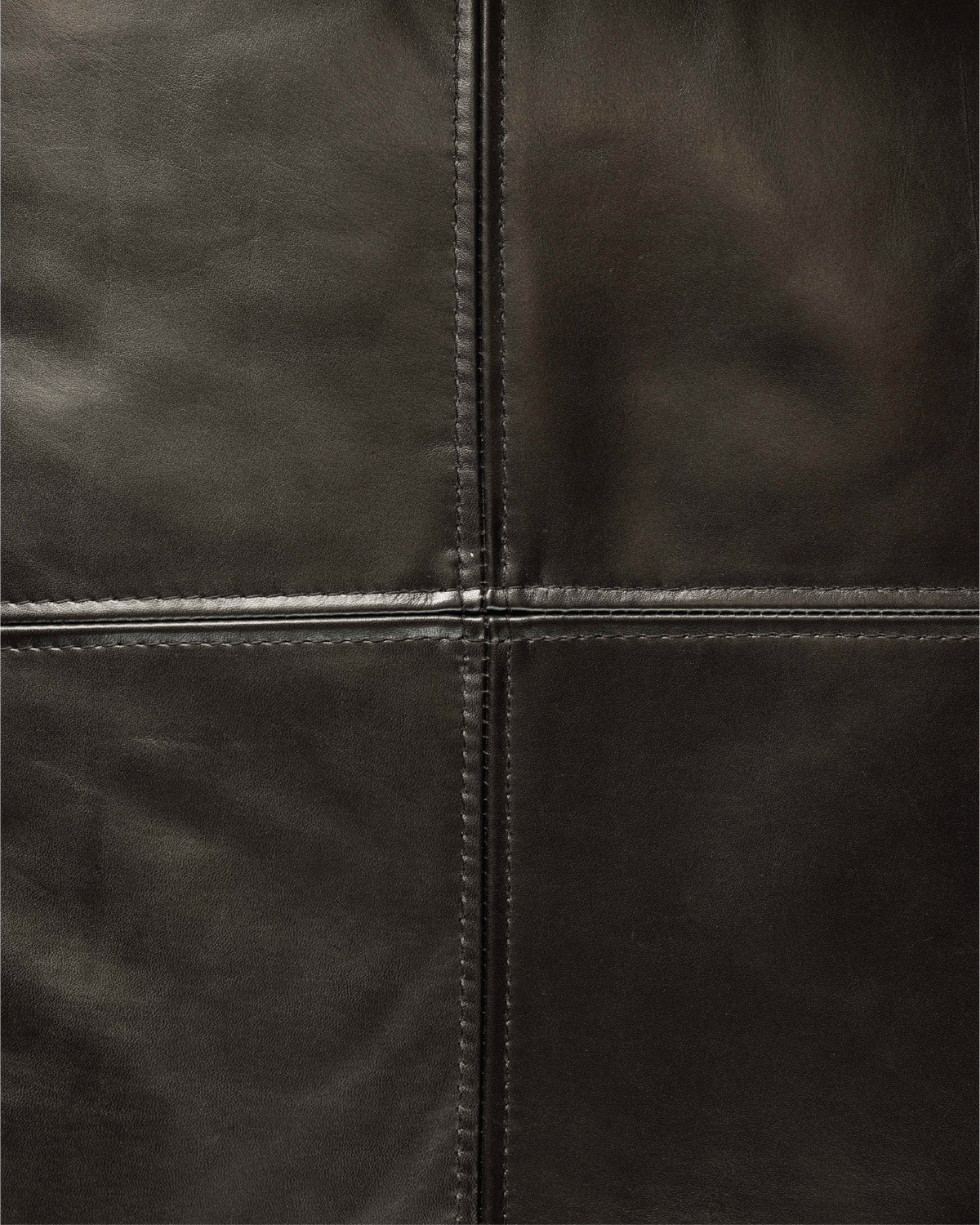 Den Armchair - Walnut & Leather