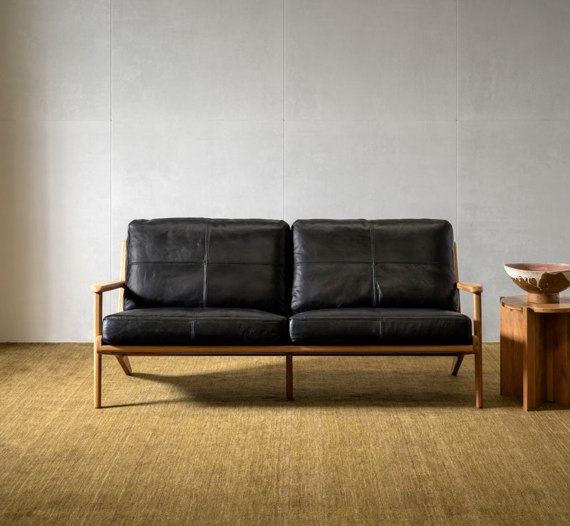 Map 3 Seat Sofa (Walnut Frame/Black Leather)