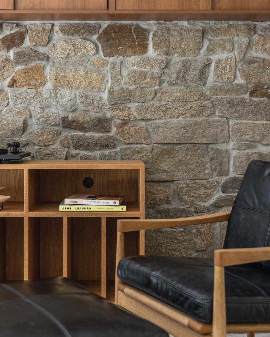 Den Armchair - Walnut & Leather