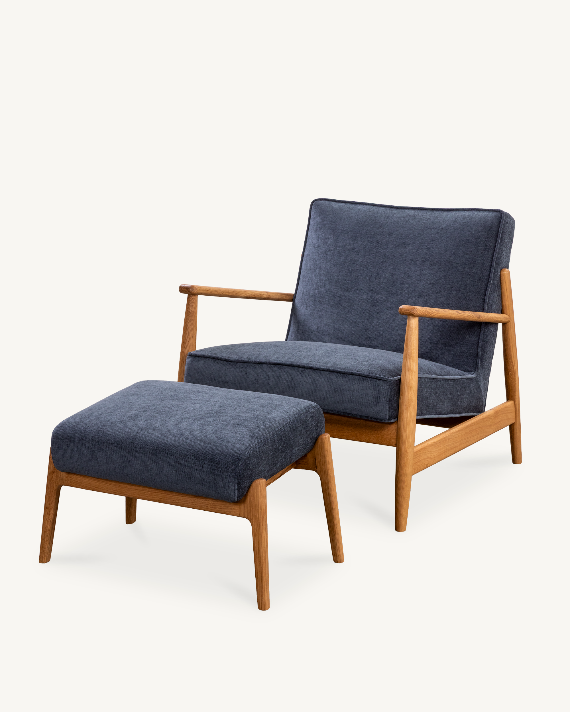 Arna Lounge Chair - Baltic Blue