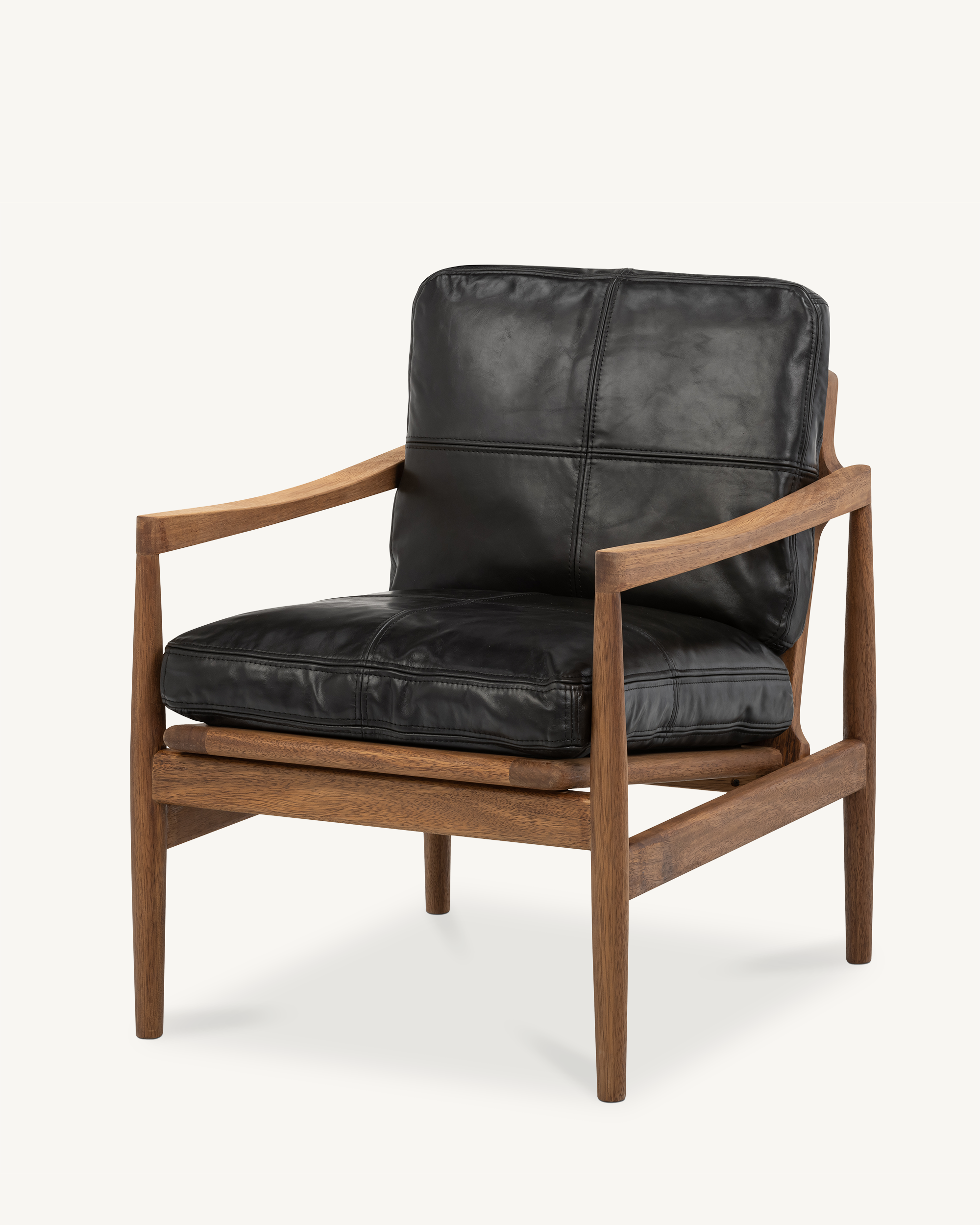Den Arm Chair (Walnut/Black Leather)