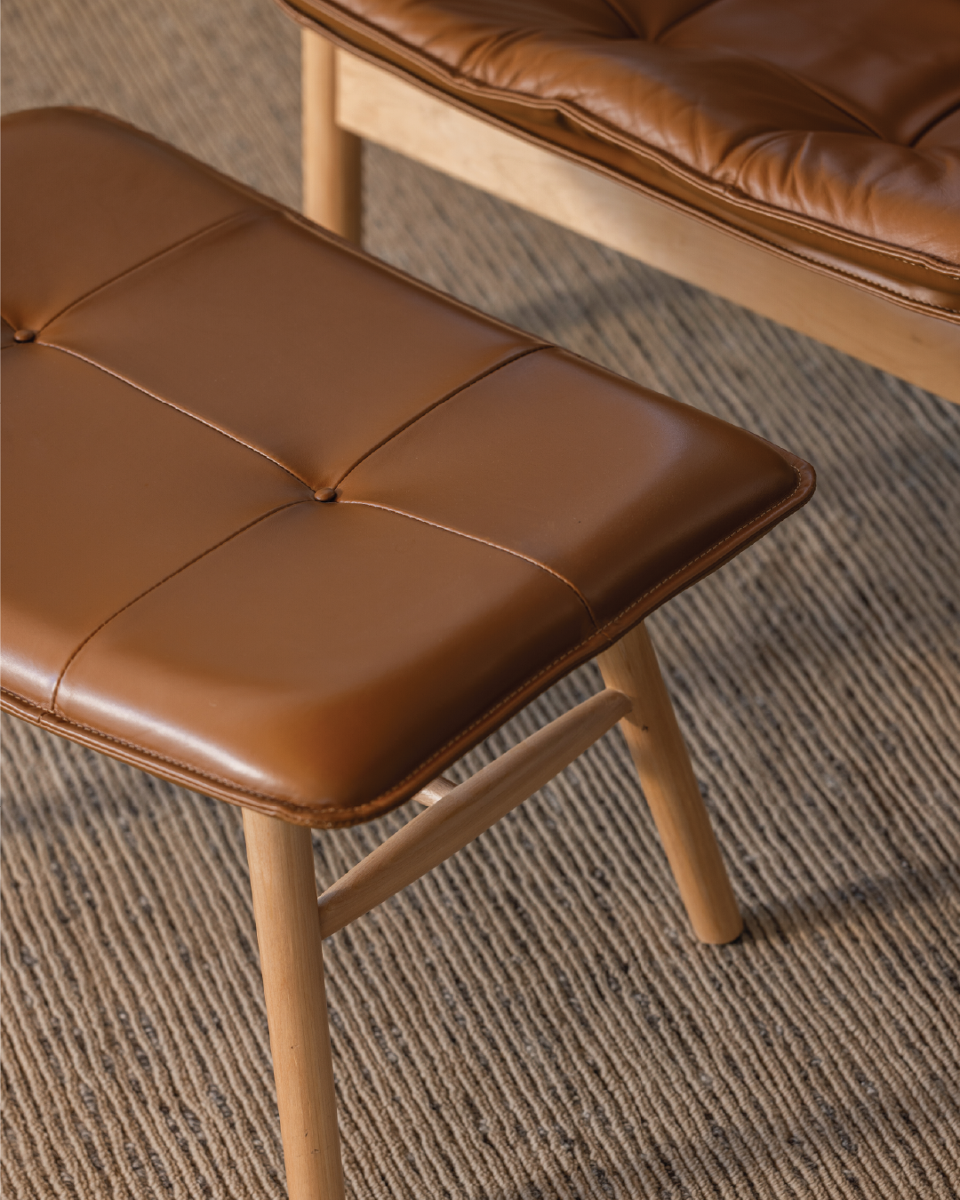 Reading Chair w/ Ottoman