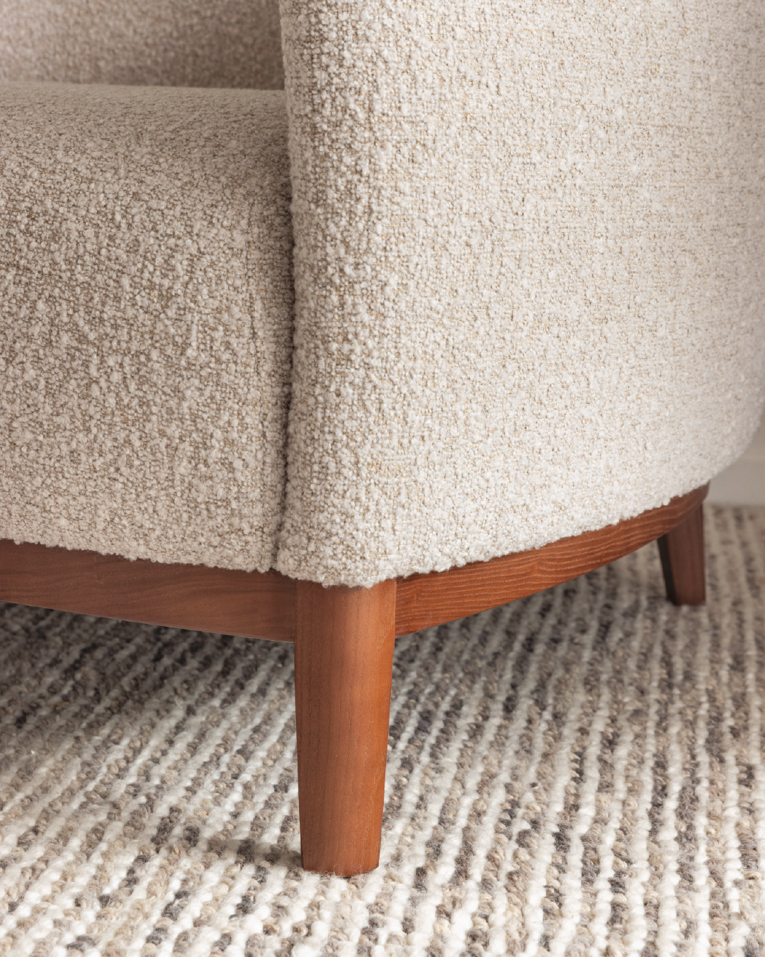 Snug Lounge Chair