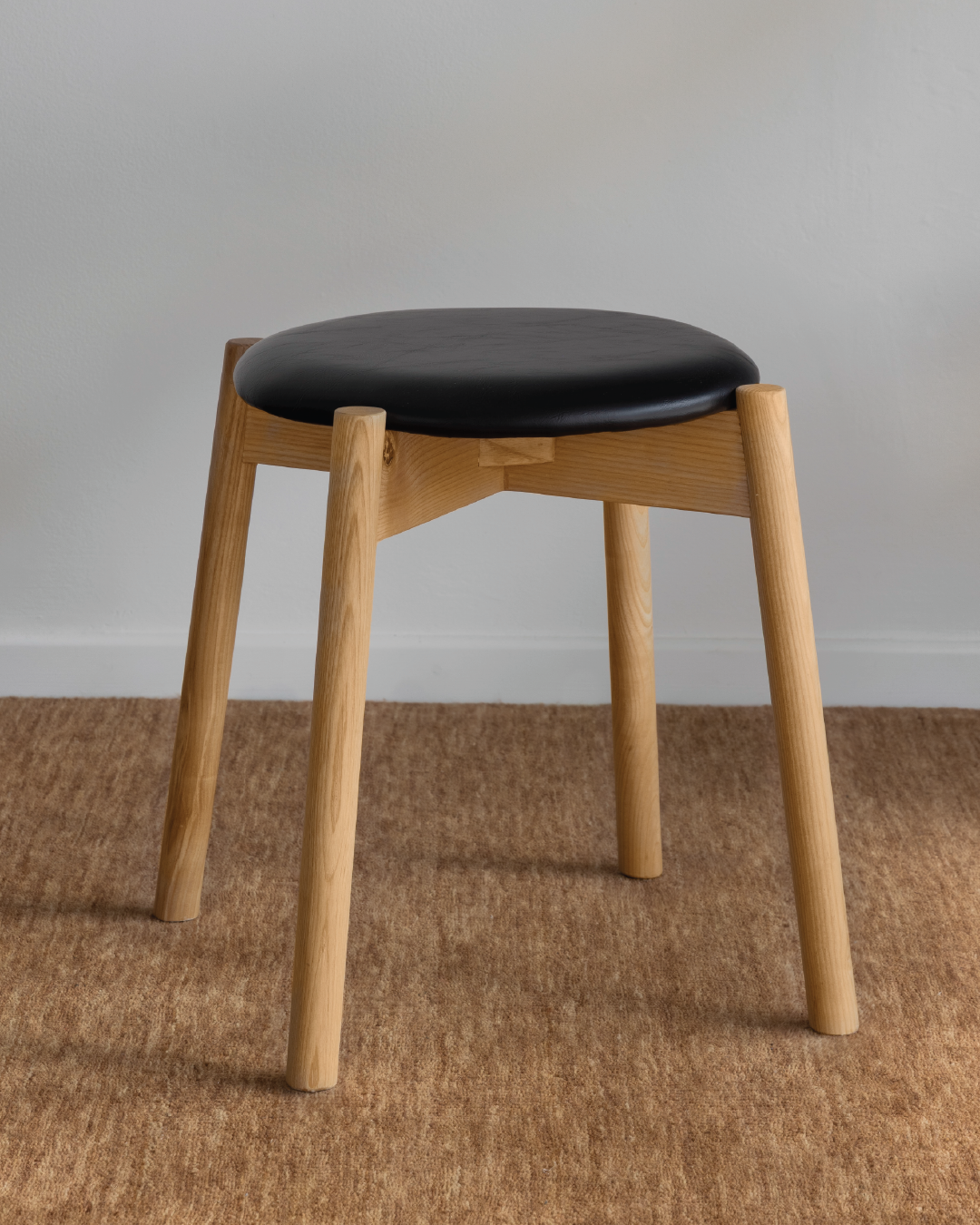 Vara Stool